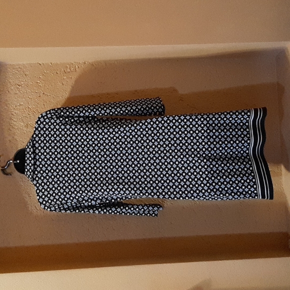 Max Edition dress size M - Picture 2 of 3